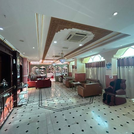Safari Hotel ニズワ エクステリア 写真