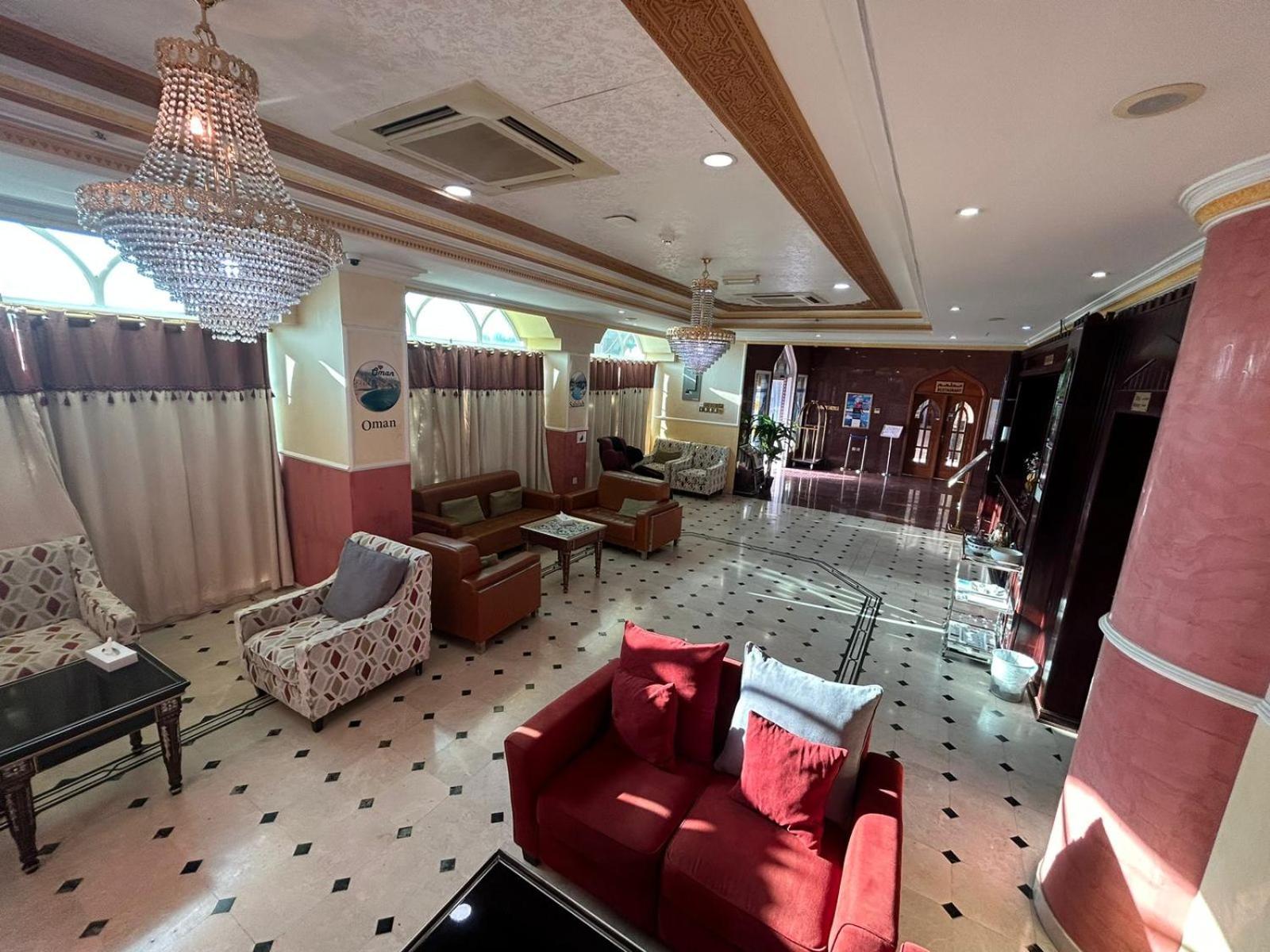 Safari Hotel ニズワ エクステリア 写真