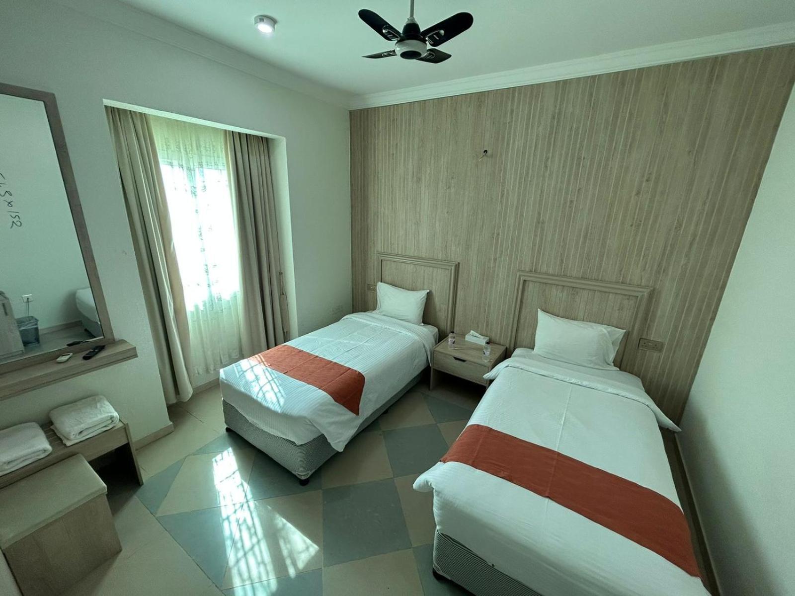 Safari Hotel ニズワ エクステリア 写真